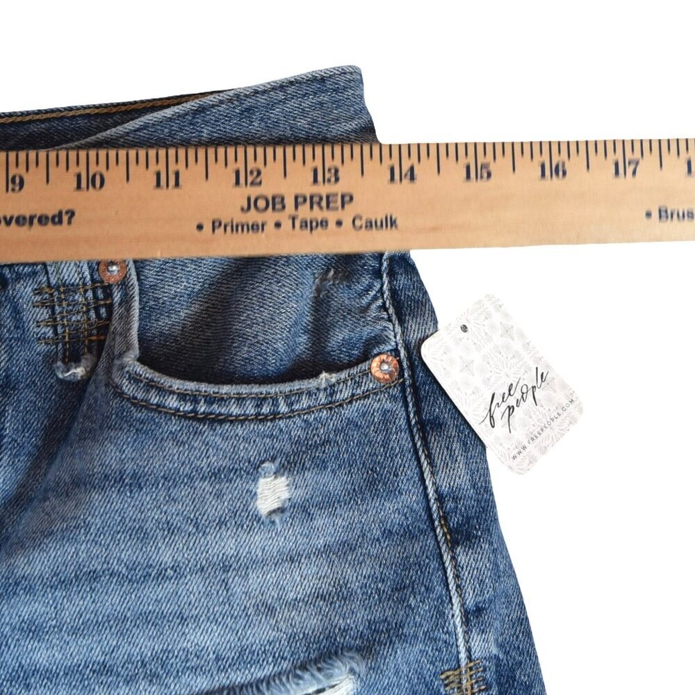 We The Free Distressed Cutoff Shorts Y2K Grunge Festival Denim NWT 23 - Picture 6 of 10